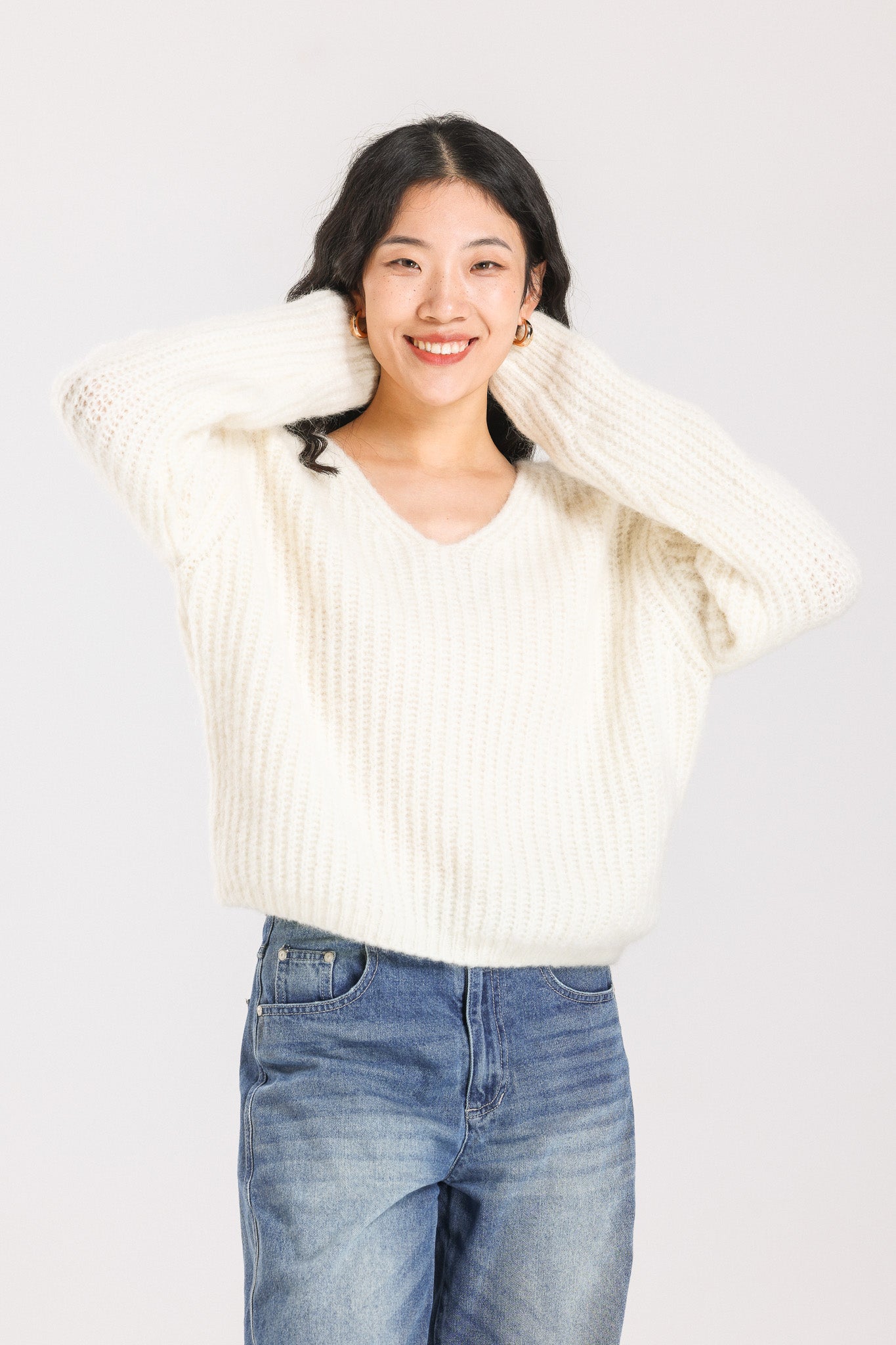 Immy V-neck Basic Alpaca wool Knit Jumper - White