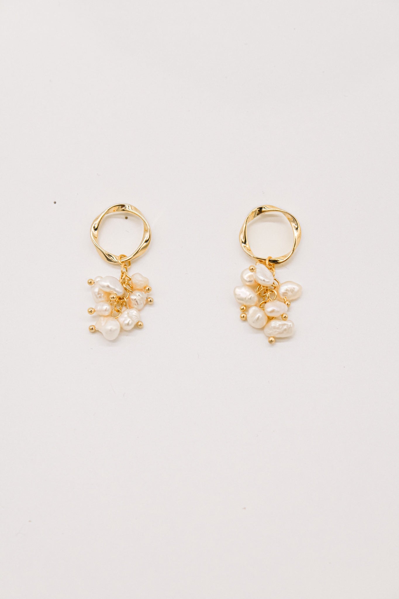 Jin Mini Pearl Drop Earrings