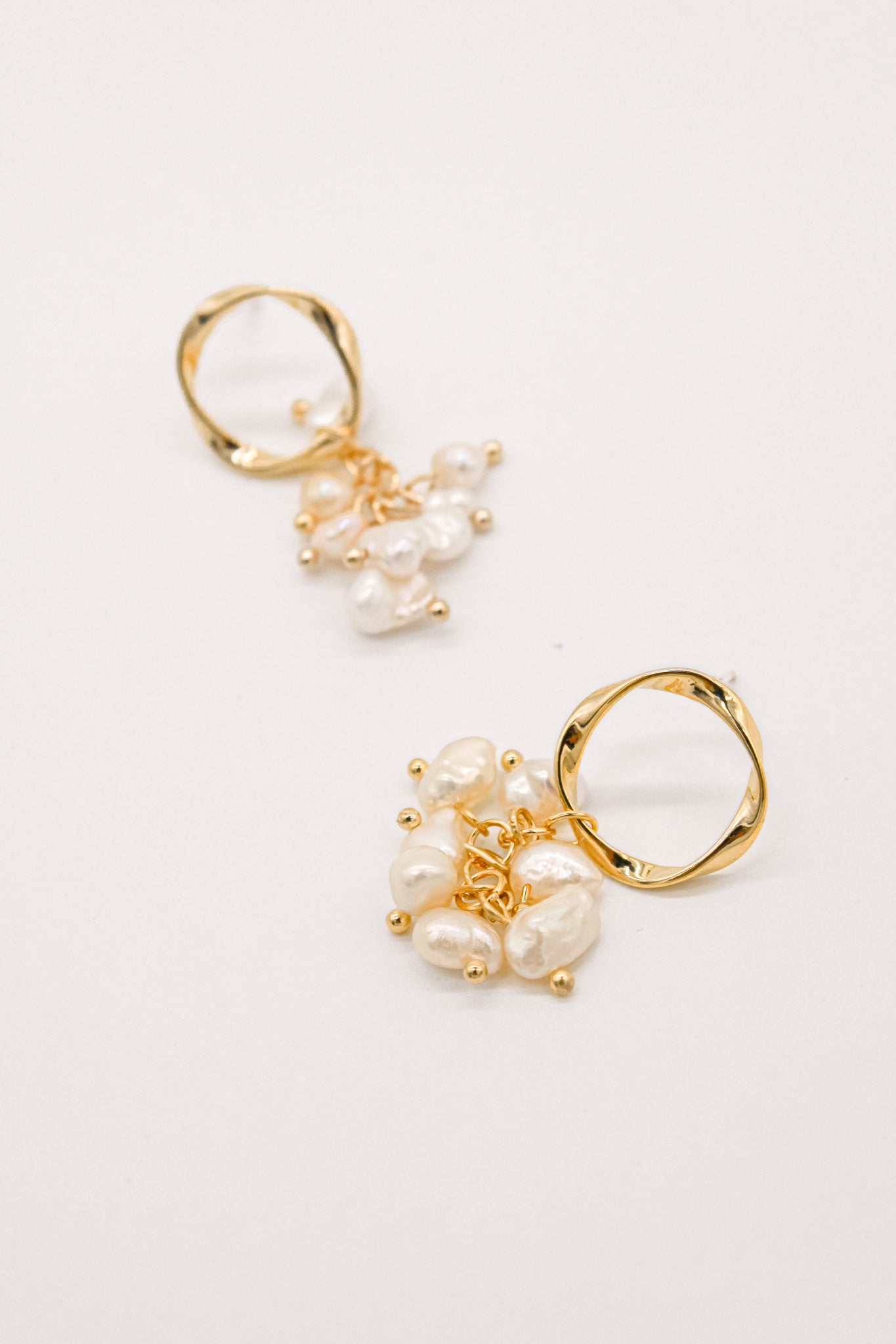 Jin Mini Pearl Drop Earrings