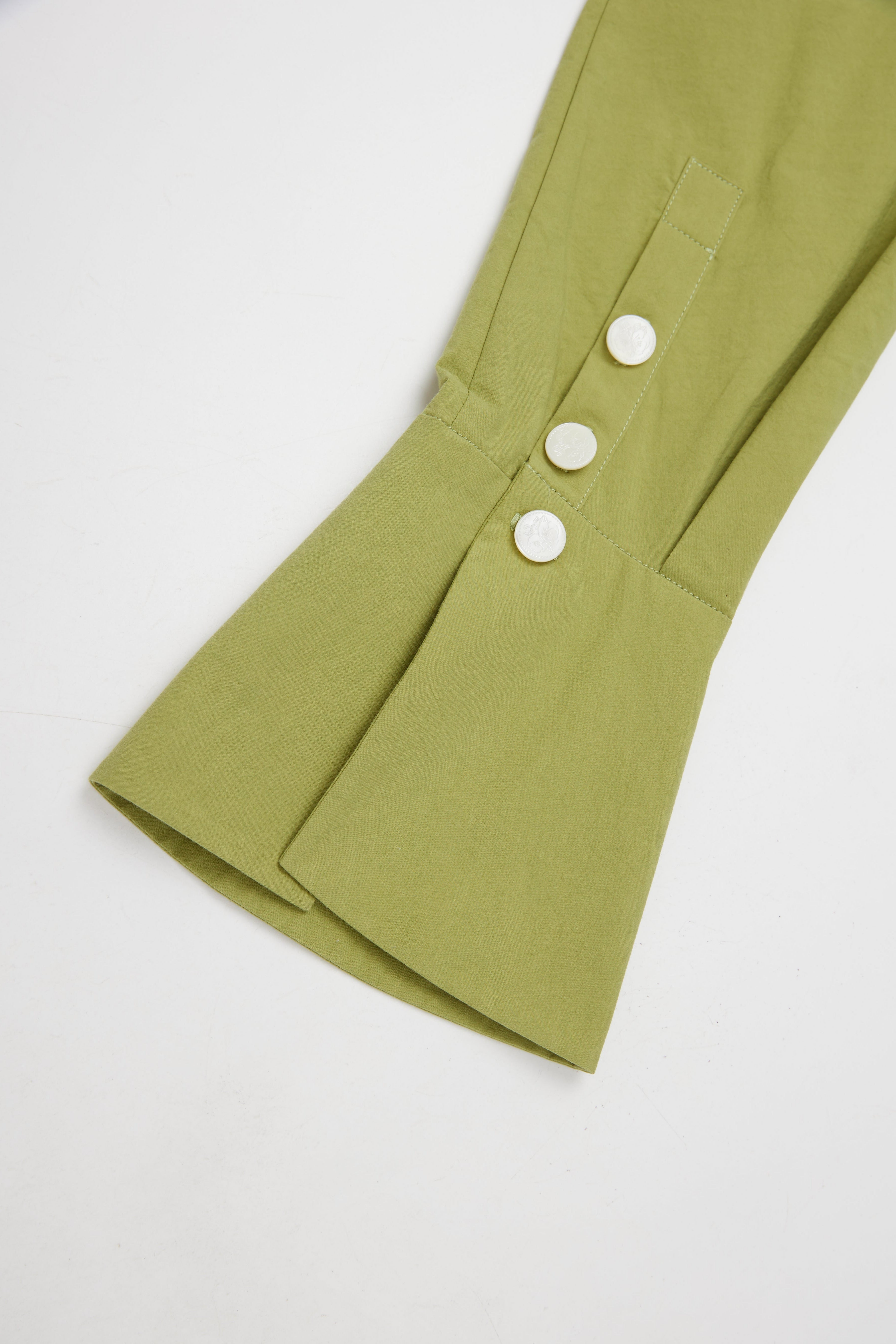 Mandy Shirt - Avocado