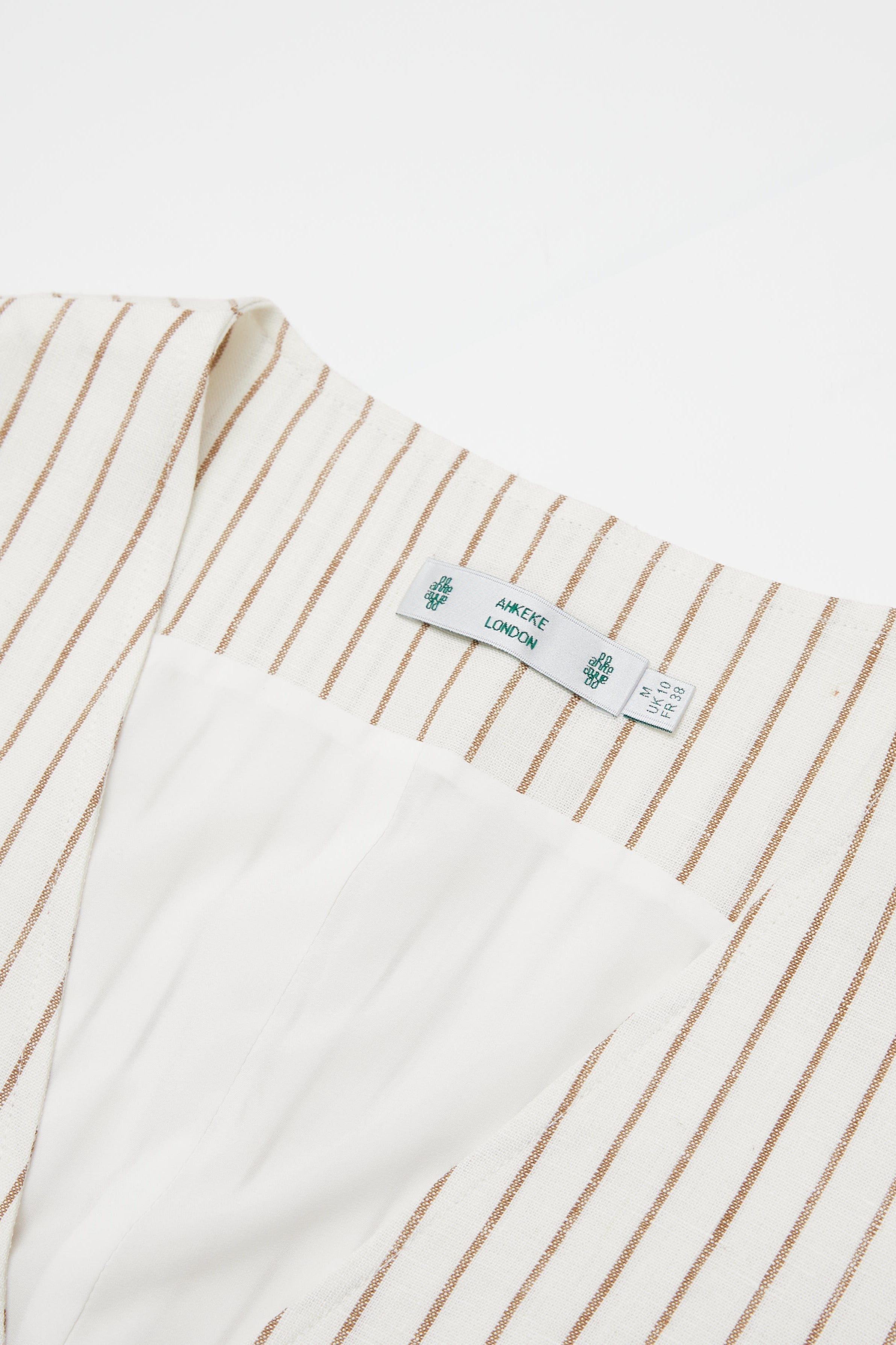 Dody Vest - White