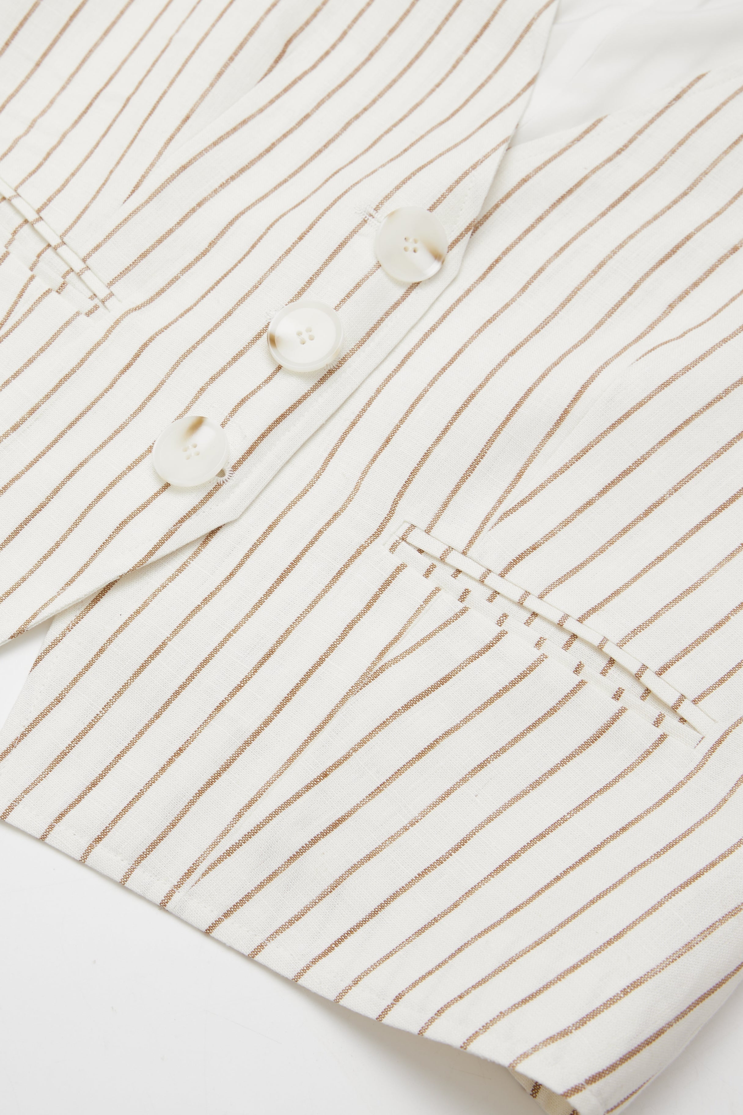 Dody Vest - White