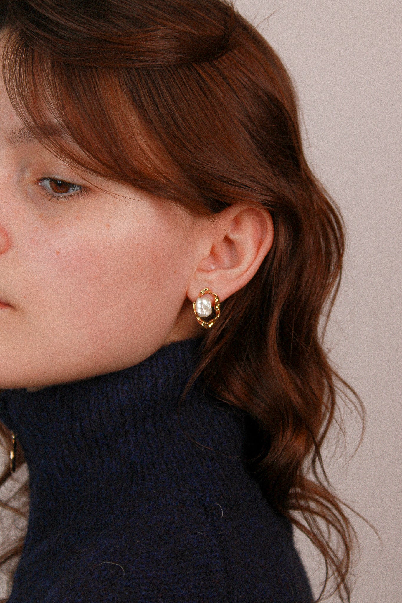 Baroque Pearl  in the middle Gold Earrings