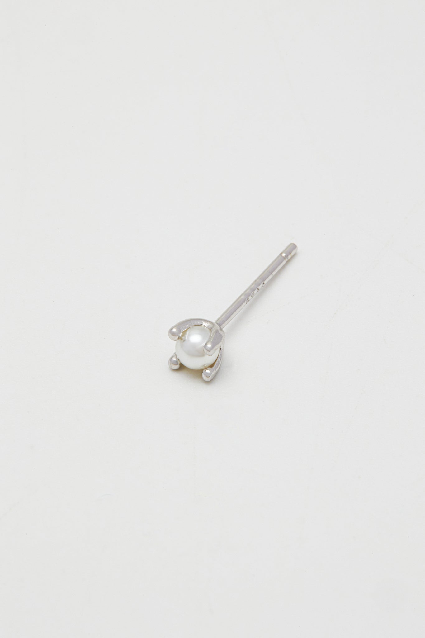 Sterling-Small Pearl earrings